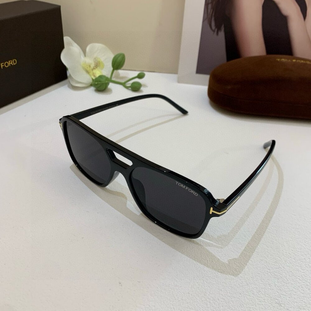 TOM FORD sunglasses